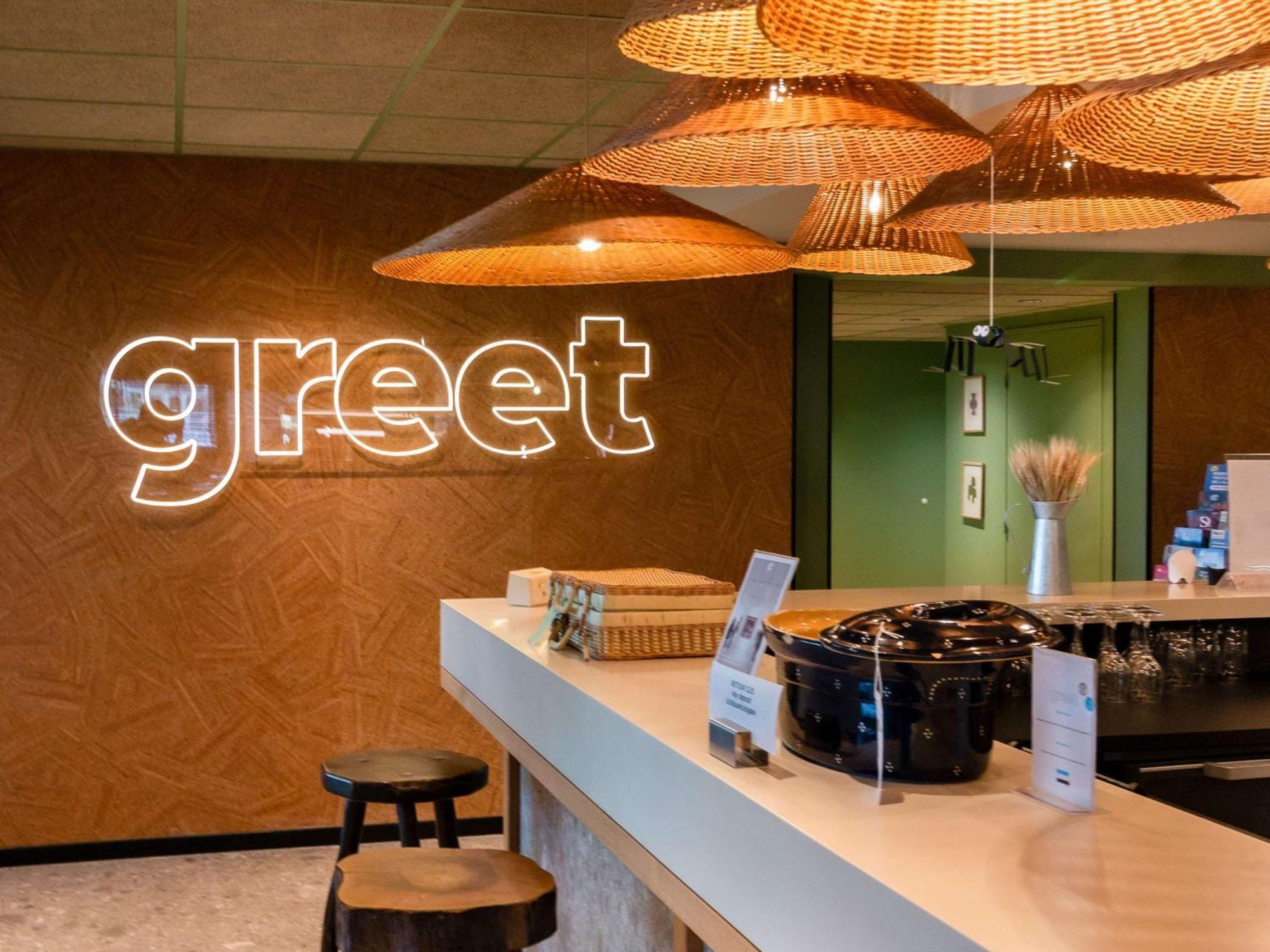 Greet Hotel