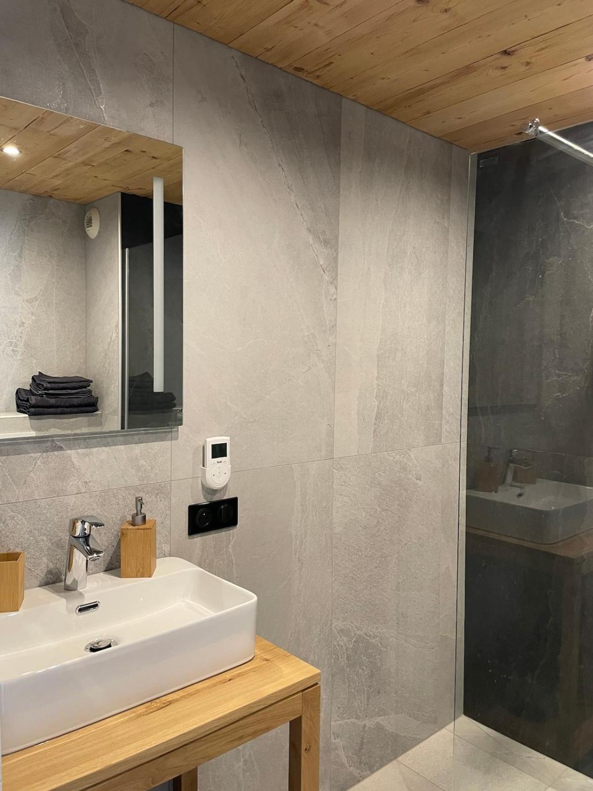 Centre Private Parking Apartment *
