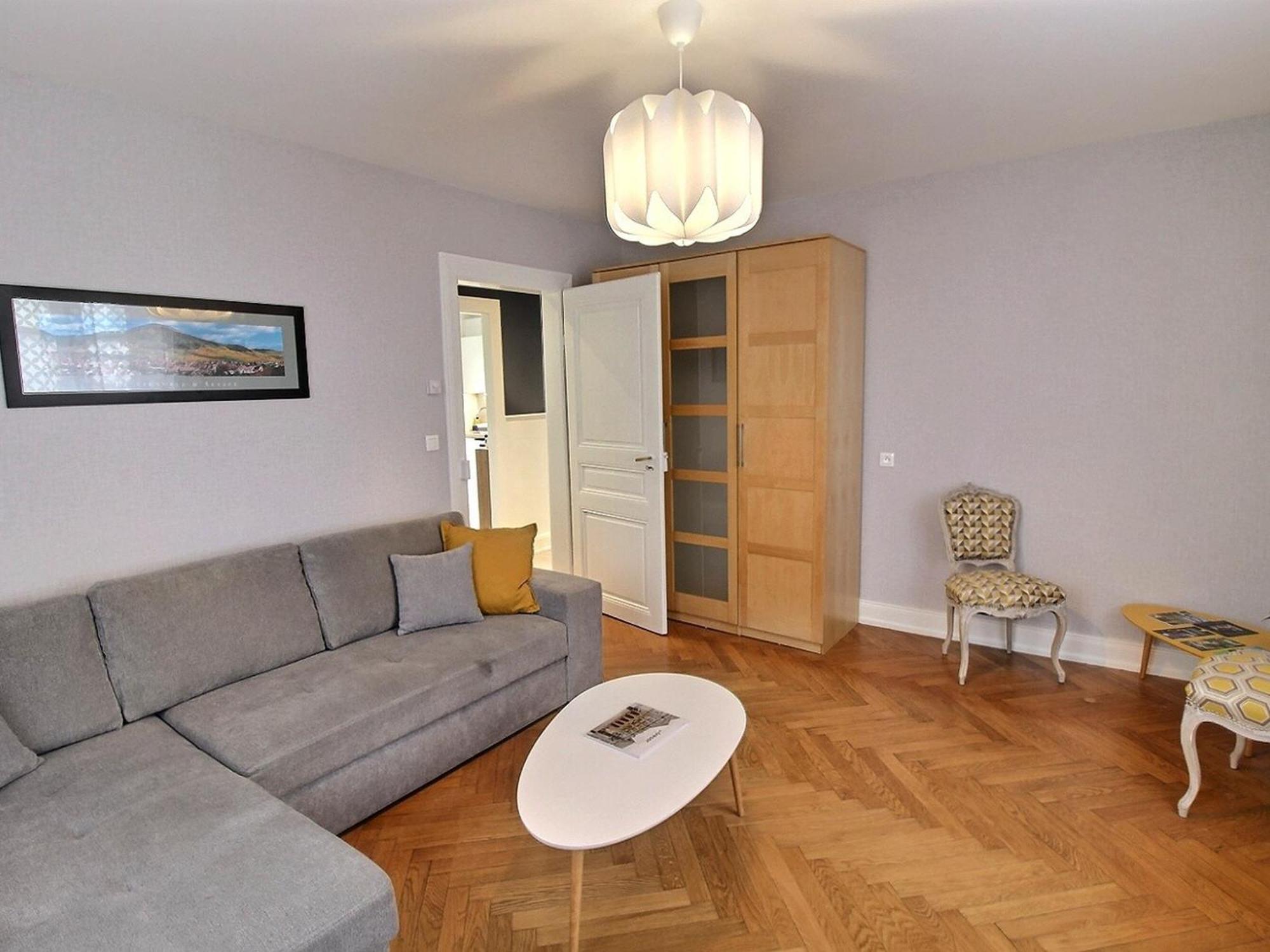 Renove A Avec Jardin Et Terrasse - Fr-1-722-11 Appartement