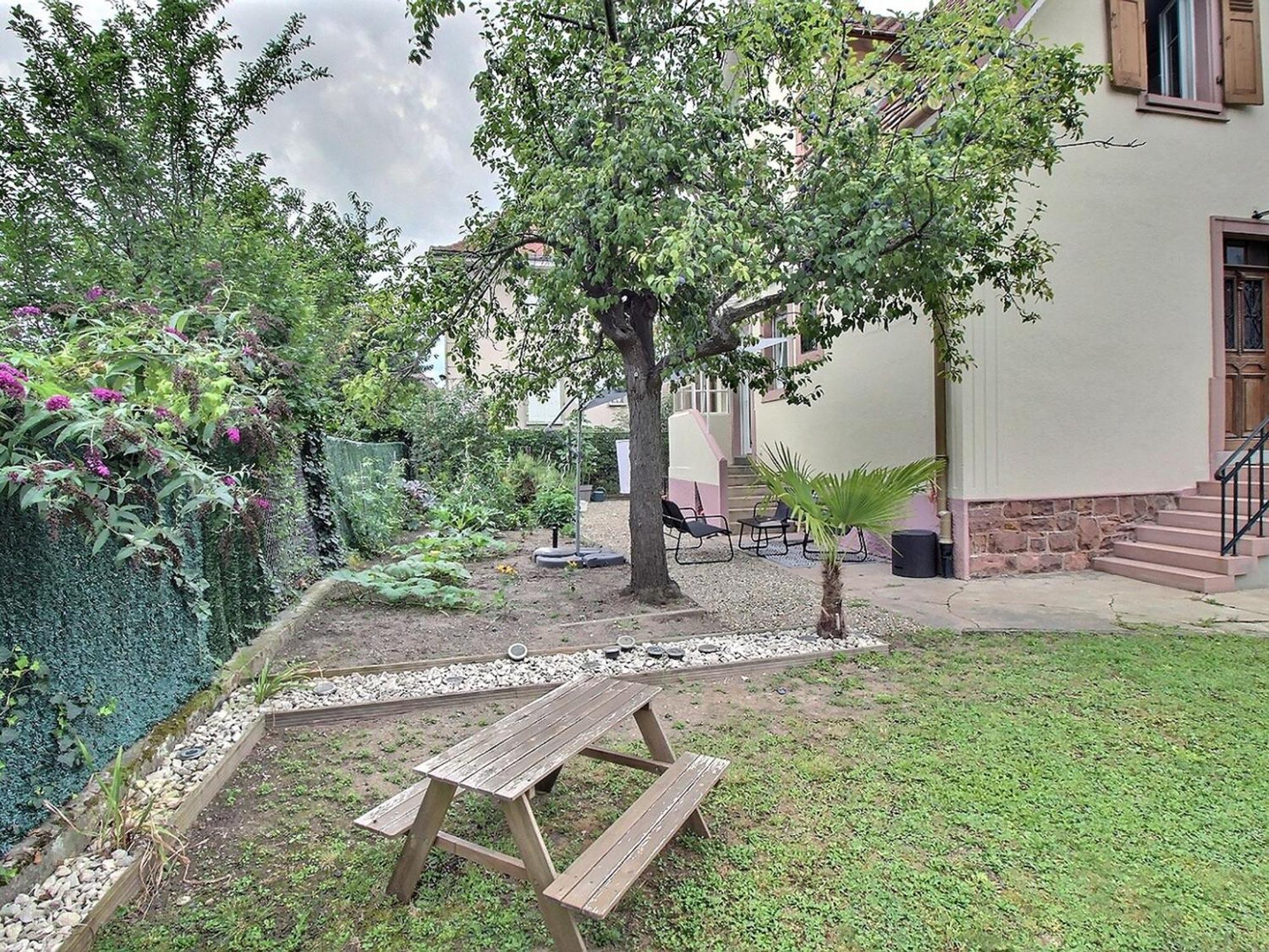 Renove A Avec Jardin Et Terrasse - Fr-1-722-11 Colmar