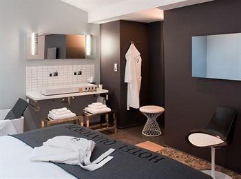 Hotel Quatorze