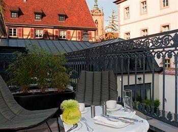 Quatorze Hotel
