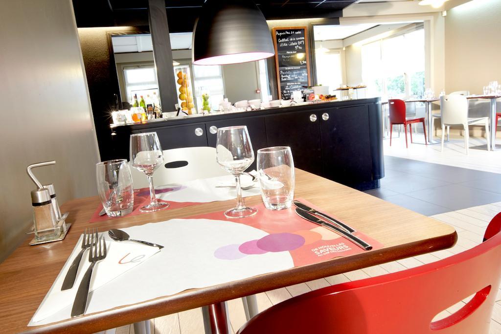 Campanile - Parc Des Expositions Hotel