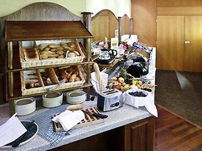 Mercure Centre Unterlinden Hotel 4*