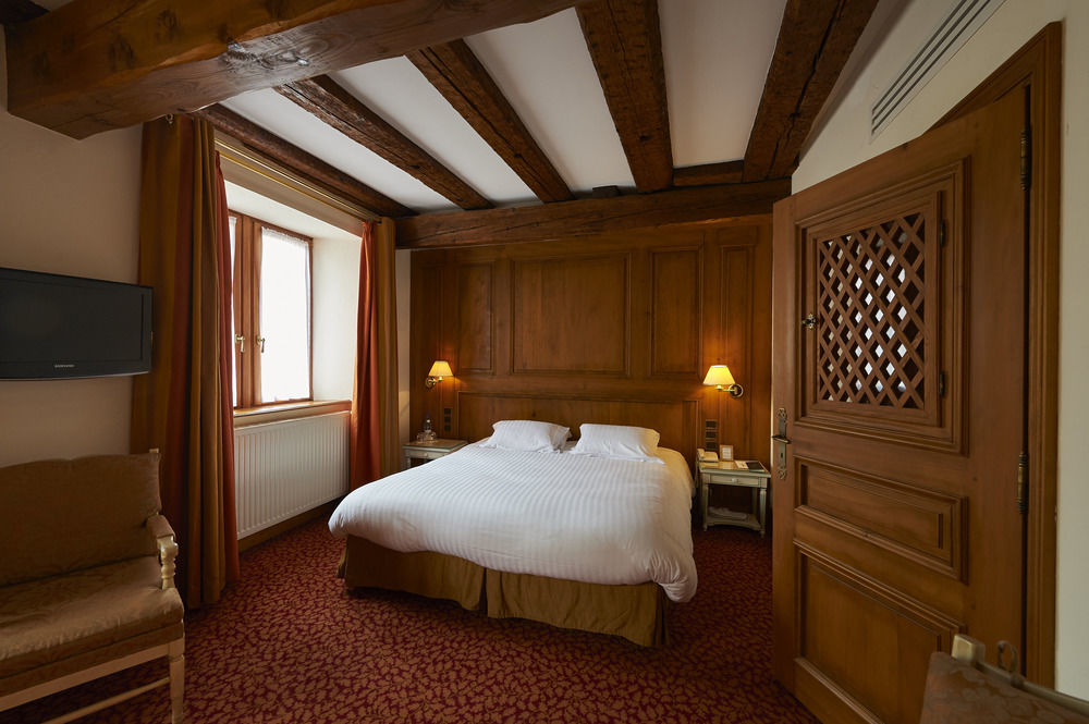 Relais & Chateaux La Maison Des Tetes Hotel