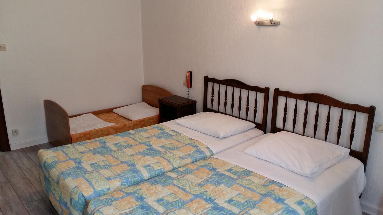 Hotel A La Ville De Nancy Colmar