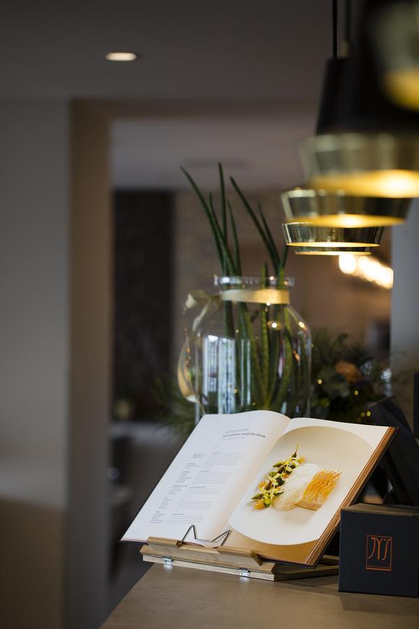 Boutique Centre Hotel