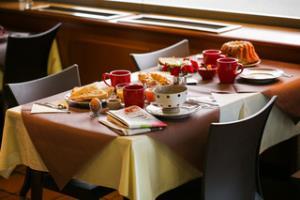 Hotel The Originals City, Hotel Colmar Gare