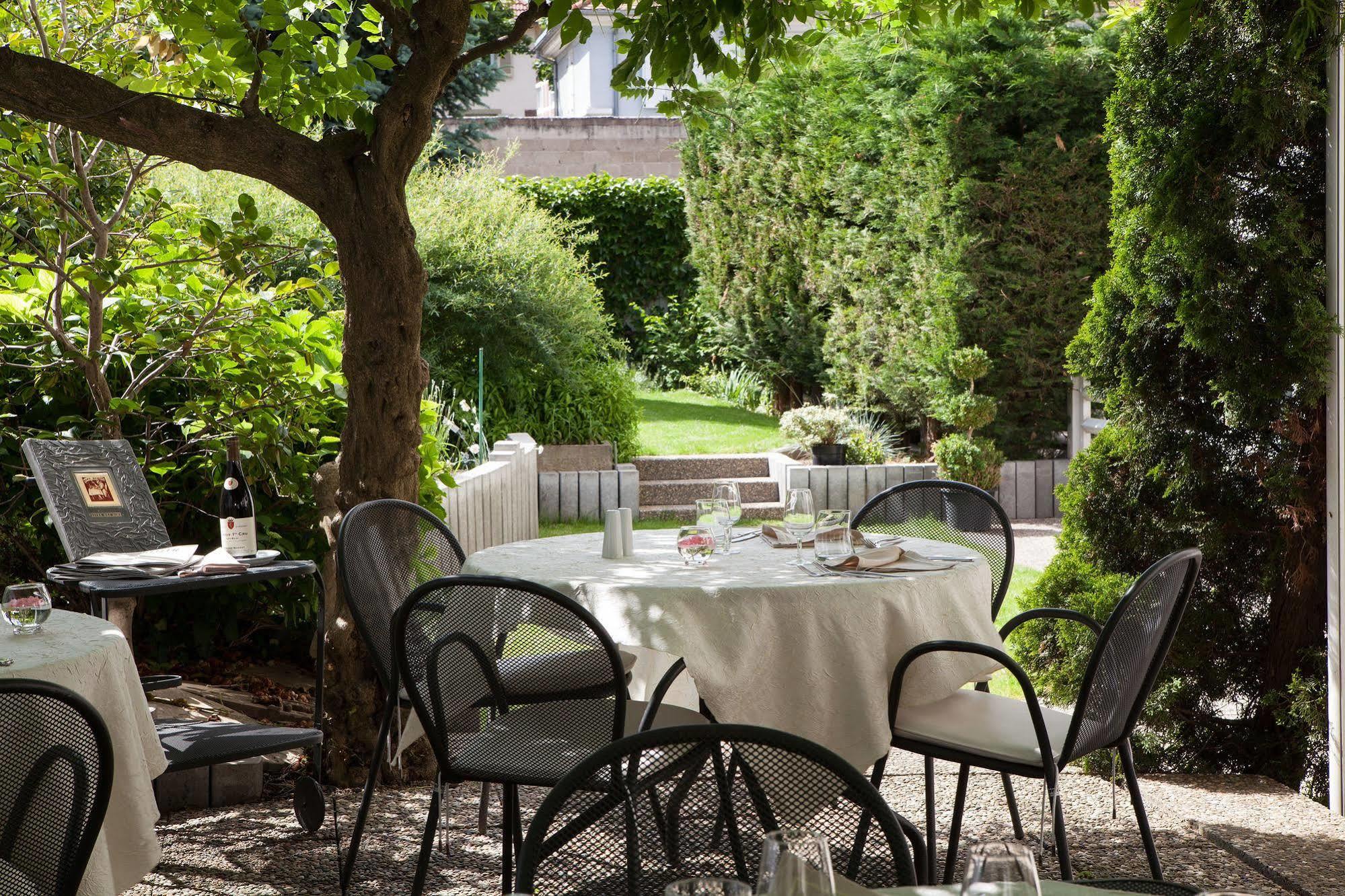 Hotel Logis Beausejour