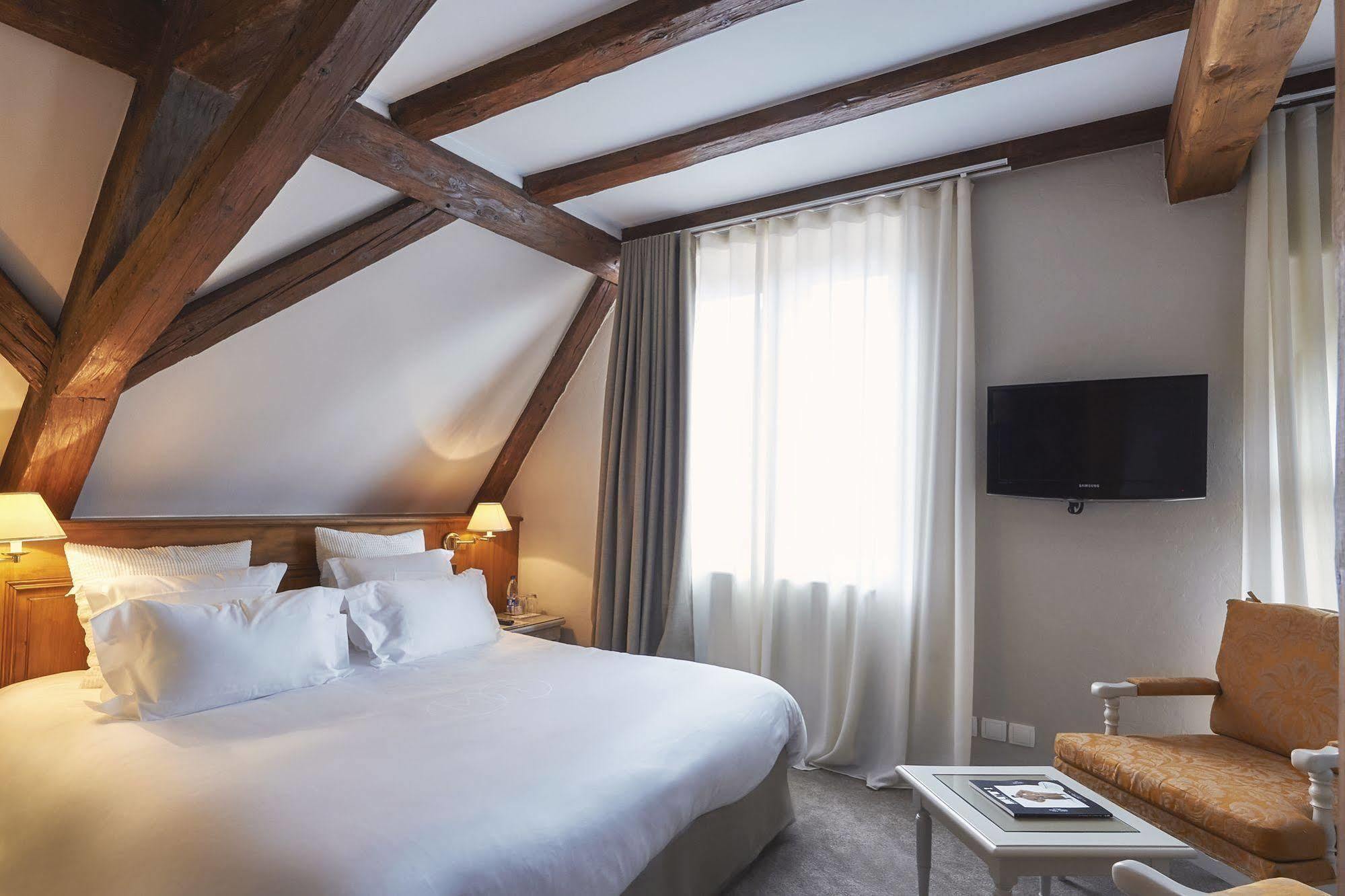 Relais & Chateaux La Maison Des Tetes 5*