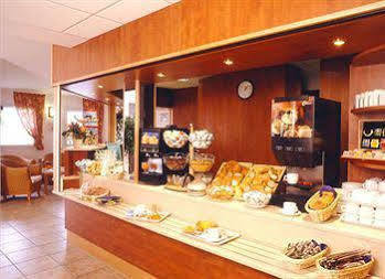 Lumiere Hotel 2*