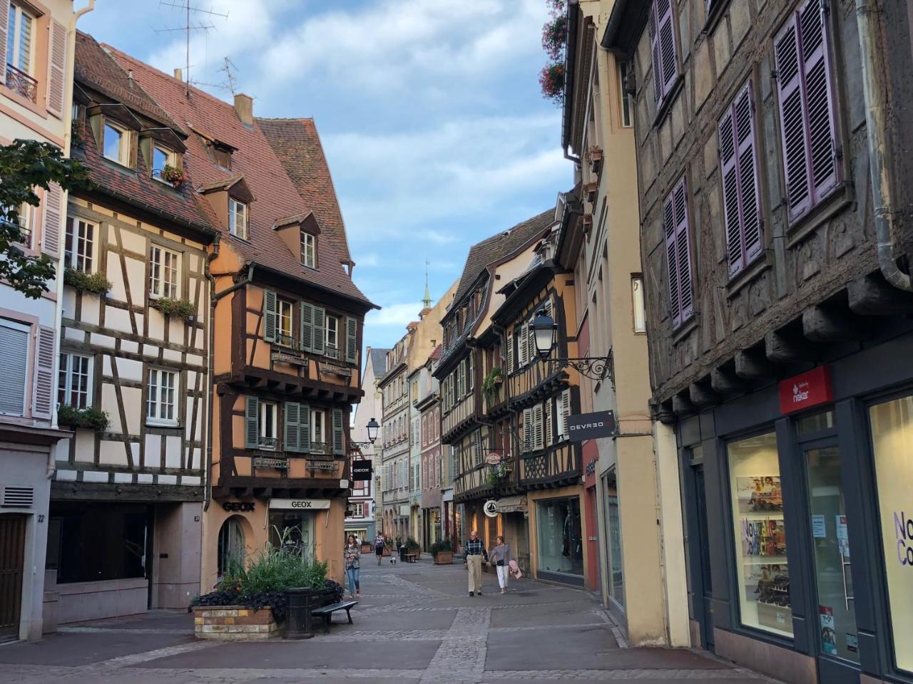 Les Du Cygne Apartment