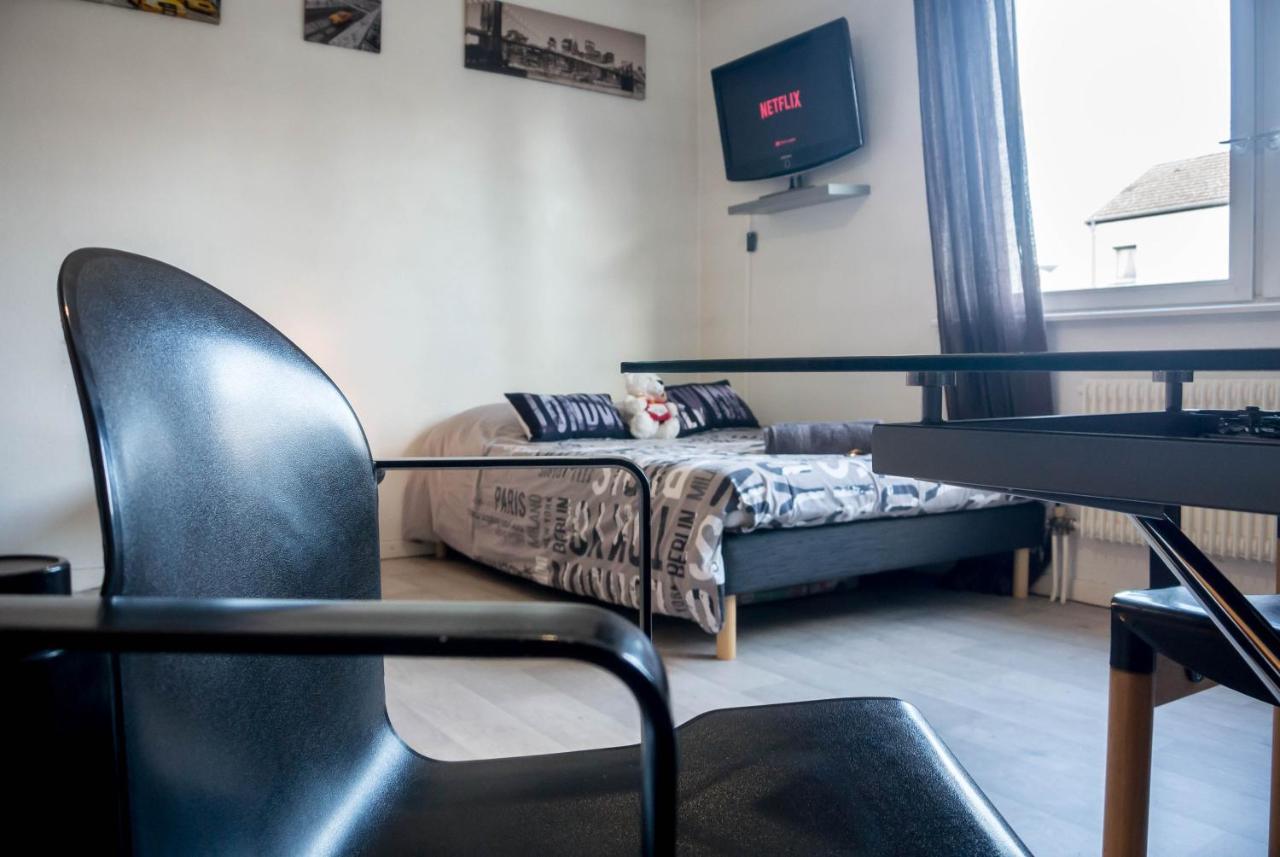 Travel Homes - The Eastside, Parking And Downtown