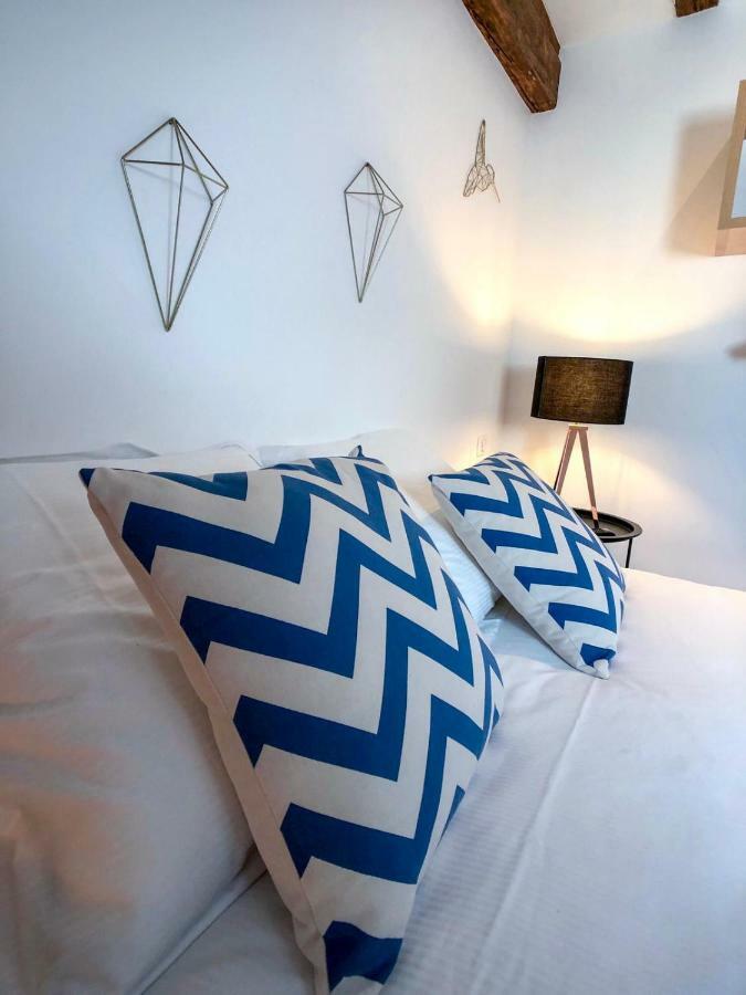Apartment Beauty & The Beast - Old Town Cosy *