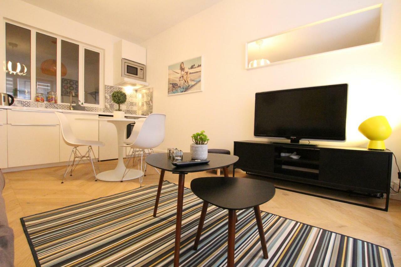 Center - Modern Cocoon - Bookingalsace