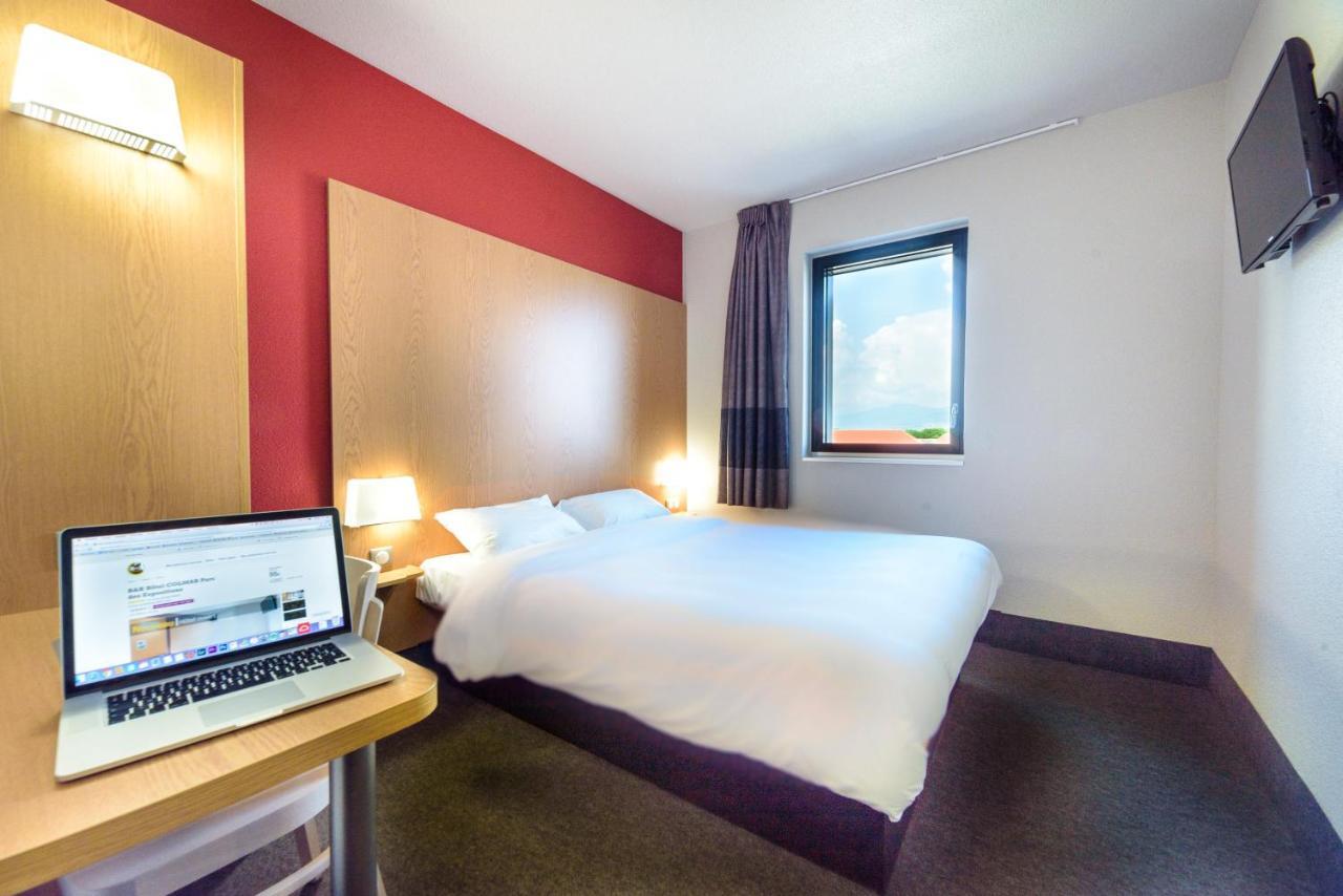 Expo Hotel