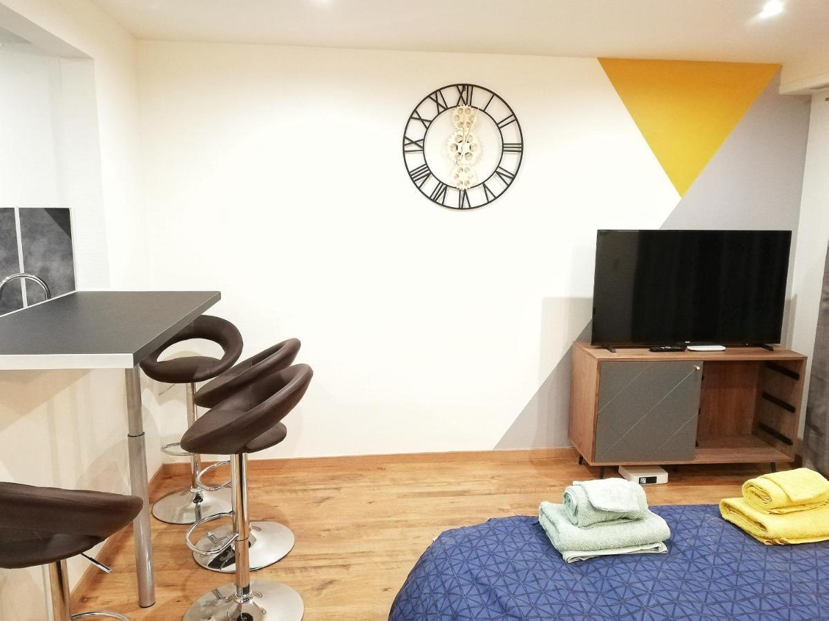 Lucky Place - Parking - Centre - Balcon Appartement