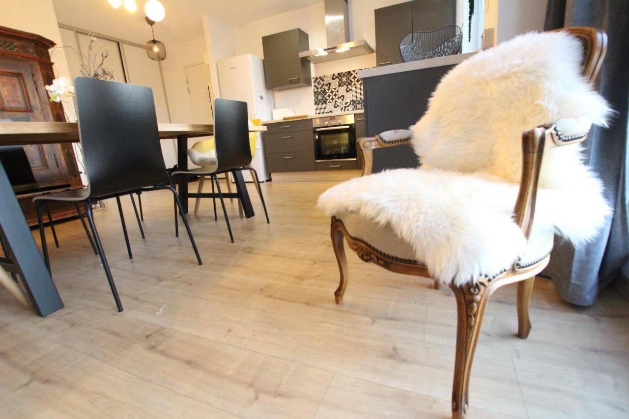 Center - Bright And Large Remparts Apartment *