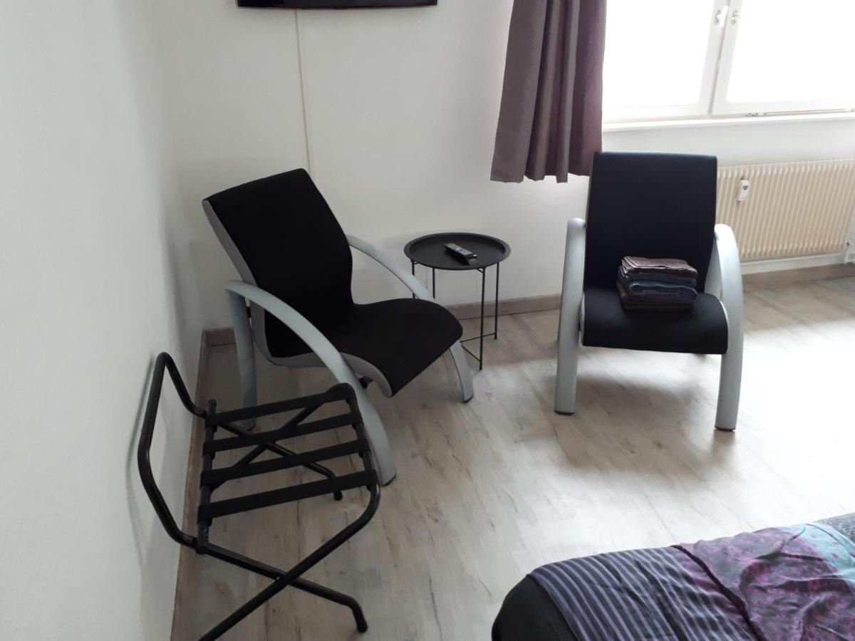 Au Cosy De L'est Avec Parking Apartment *