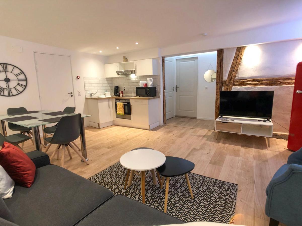 Apartment Beauty & The Beast - Old Town Cosy